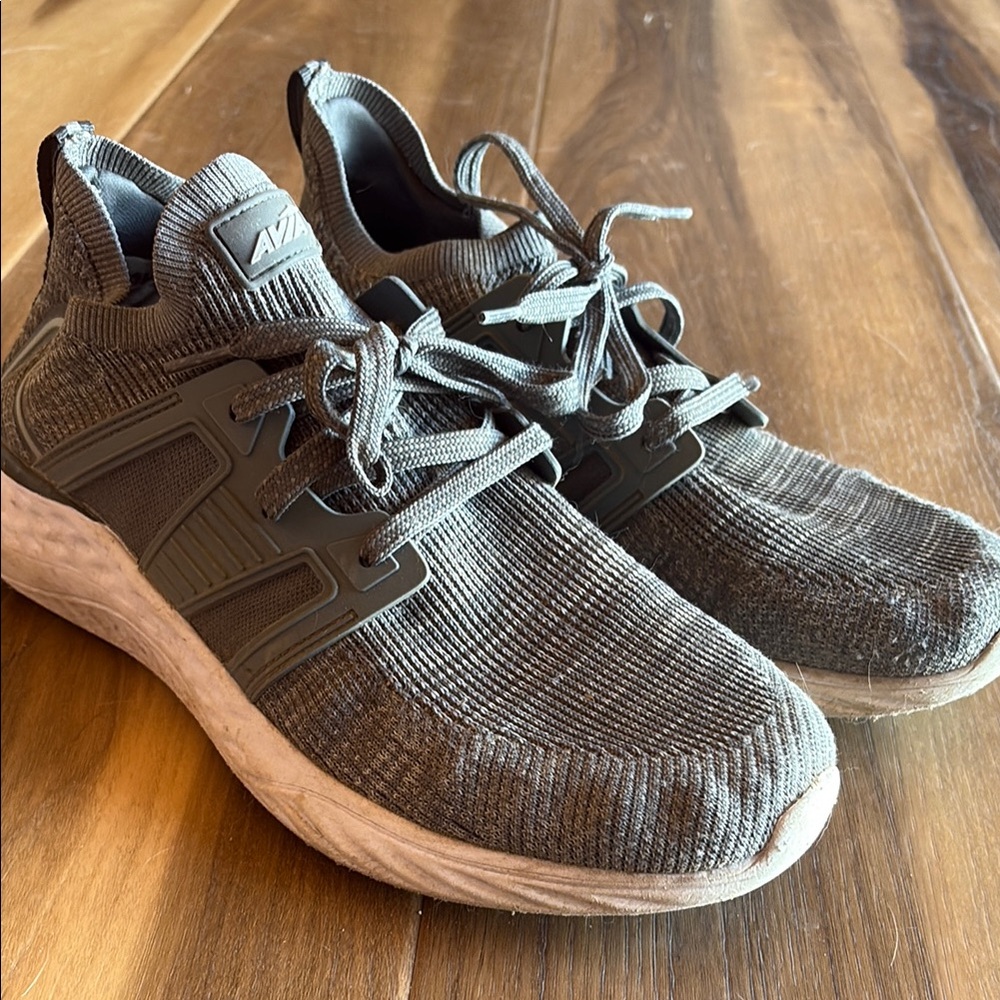 Avia Gray Athletic Shoes with Knit Upper and Foam Midsole